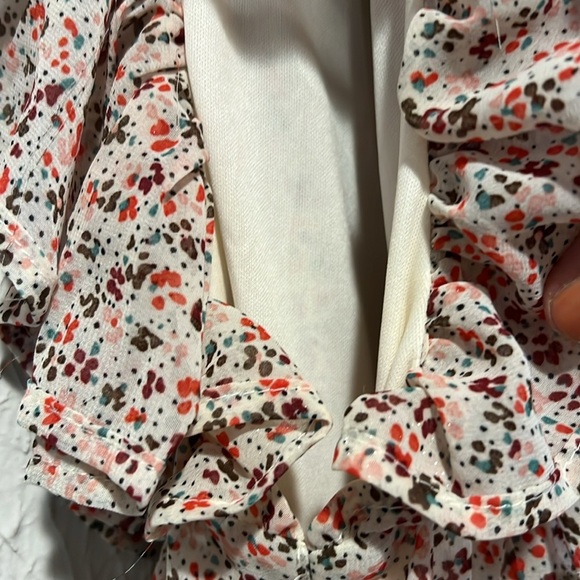 Entro cream floral print tiered midi dress size small - Picture 13 of 14